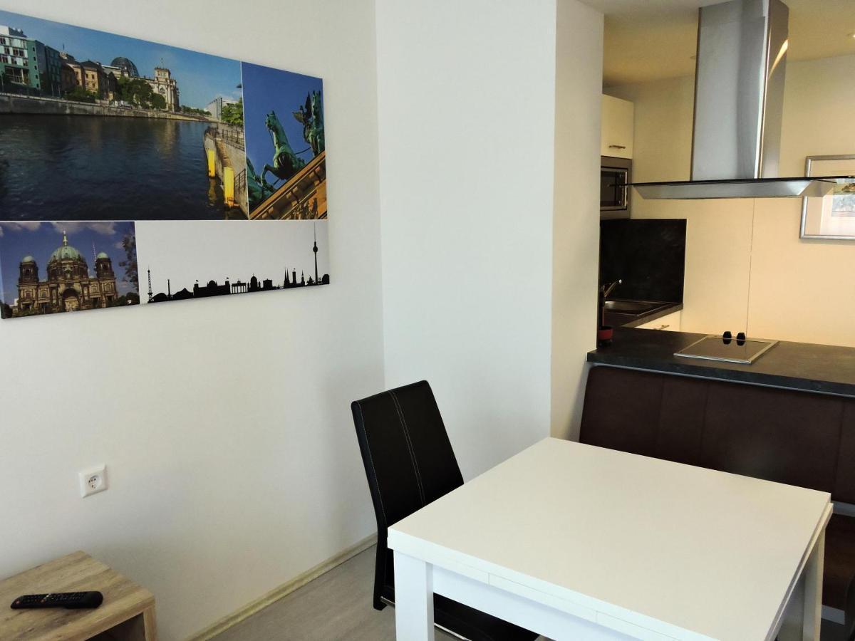 305 Berlin, Studio Apartment, 38M2 2-4 Pers Klagenfurt am Woerthersee Kültér fotó
